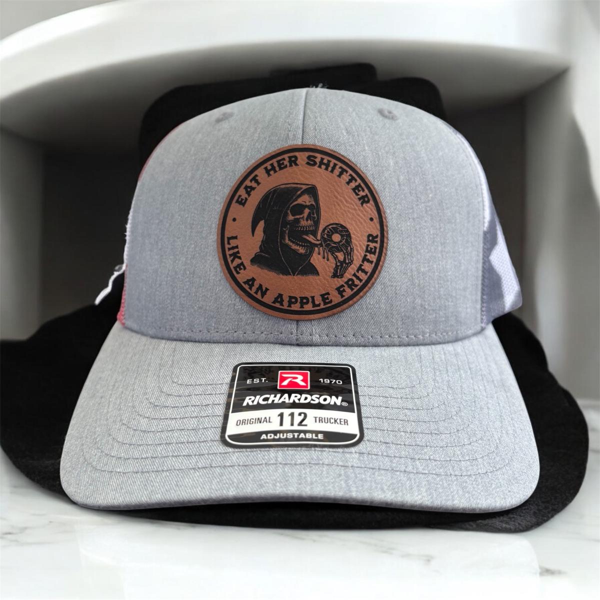 Eat her shitter like an apple fritter